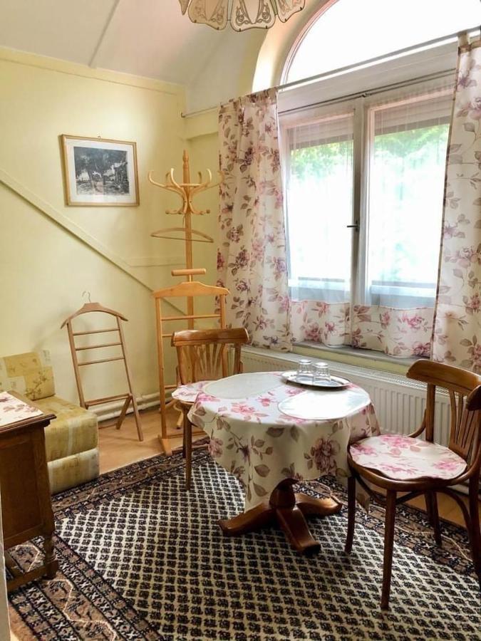 Talizman Etterem Panzio Hotell Miskolc Eksteriør bilde